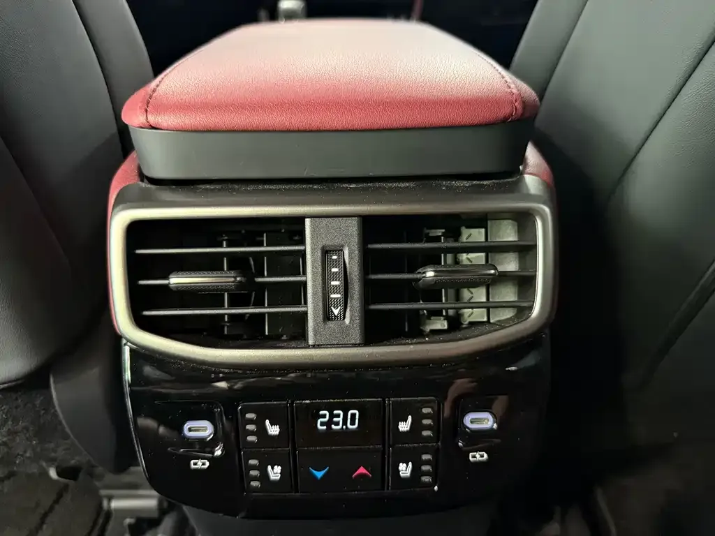 Lexus RX — фото 10