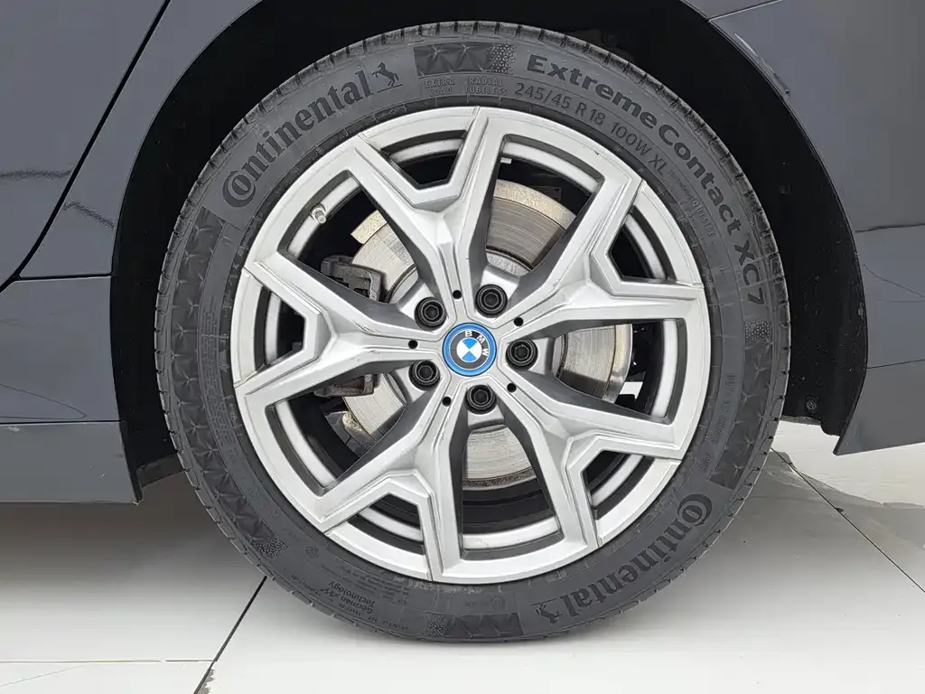 BMW i3 — фото 9