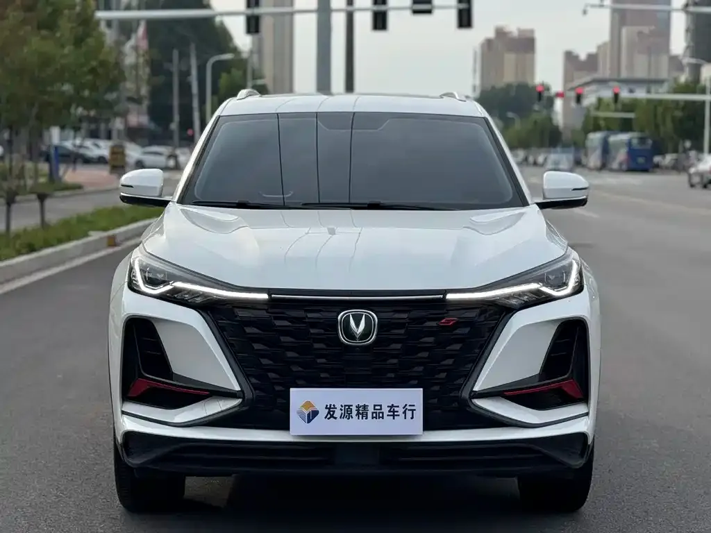 Changan CS75 PLUS — фото 2