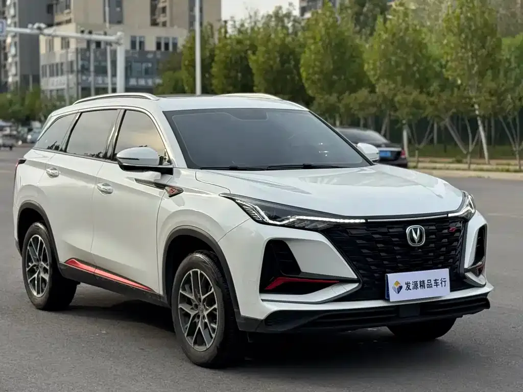 Changan CS75 PLUS — фото 3