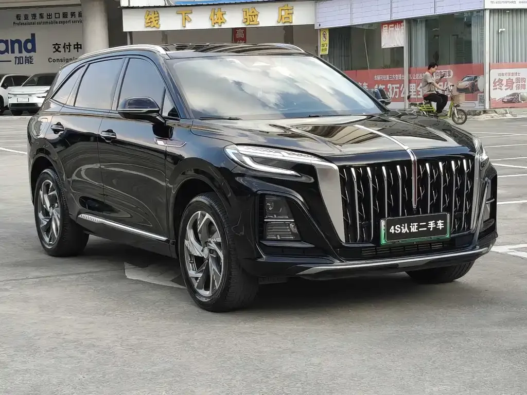 Hongqi HS3 PHEV — фото 3