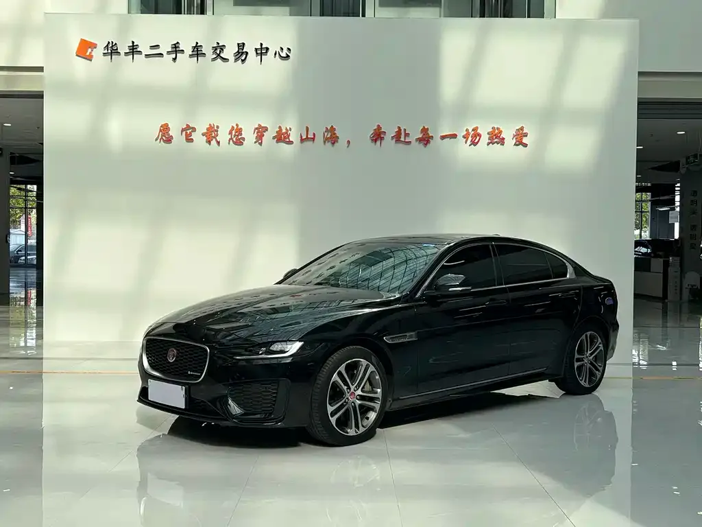 Jaguar XEL — фото 1