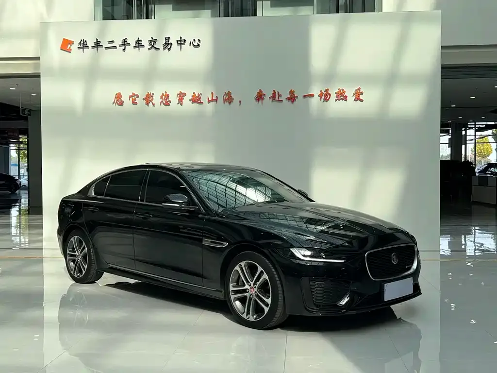Jaguar XEL — фото 3