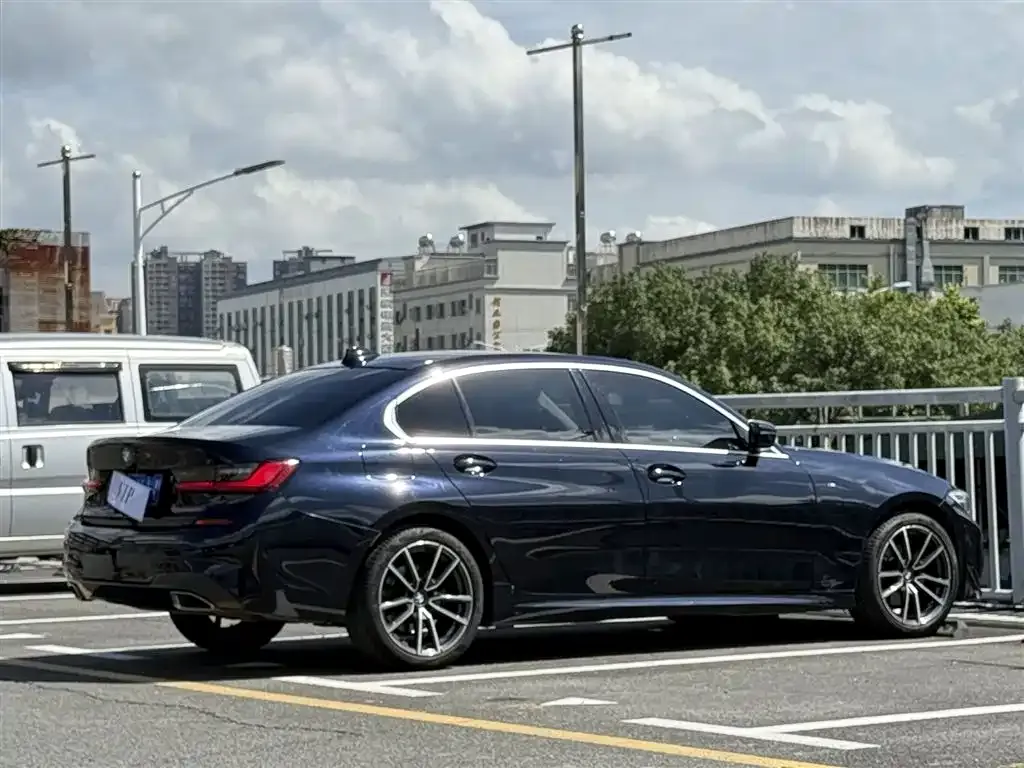 BMW 3 Series — фото 9