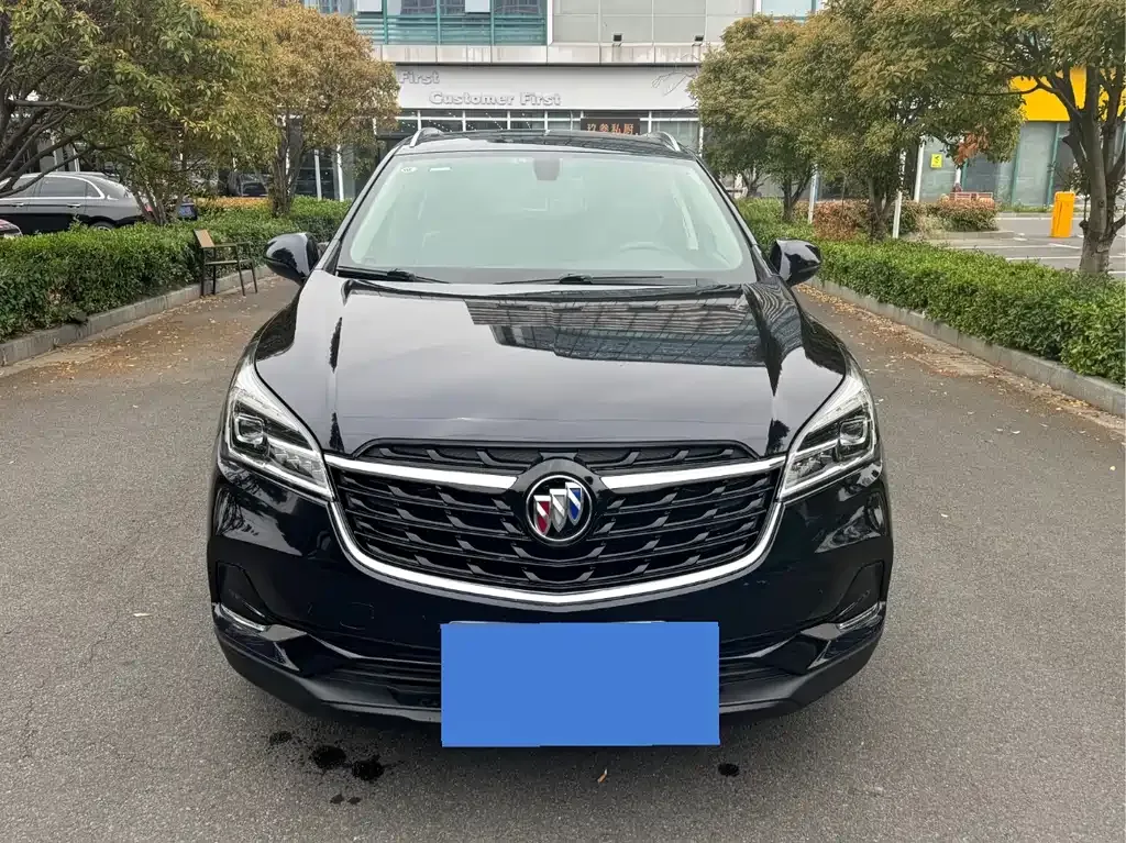 Buick Envision Plus — фото 2