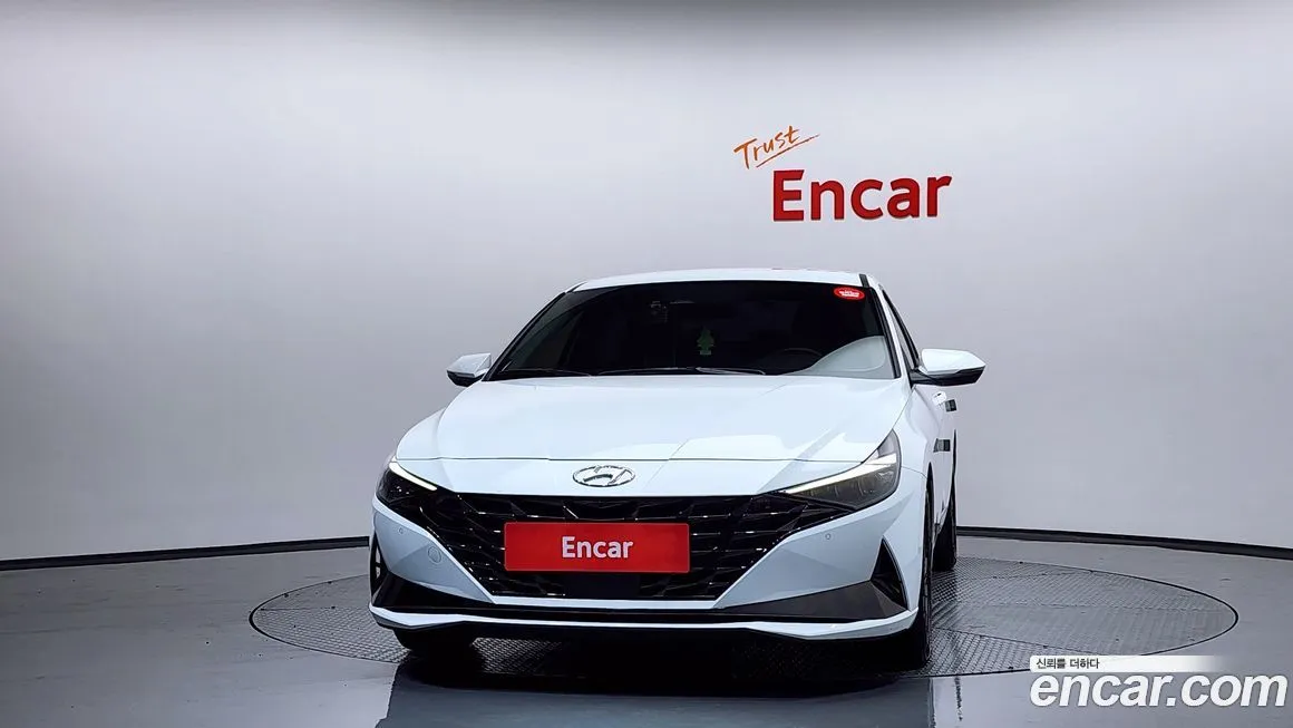 Hyundai AVANTE — фото 3