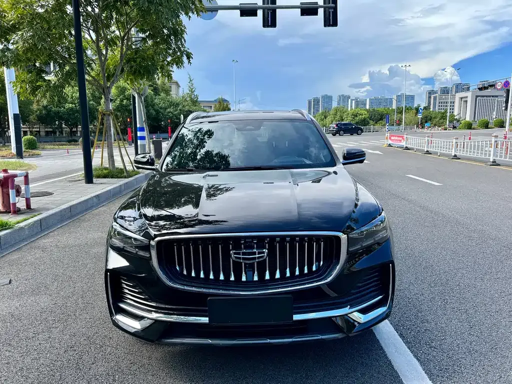 Geely Xingyue L — фото 2