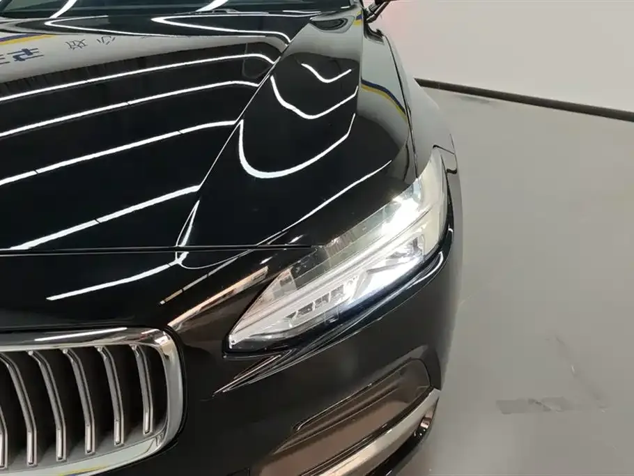 Volvo S90 — фото 5