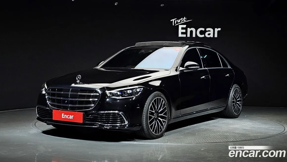 Mercedes-Benz S-Class — фото 1
