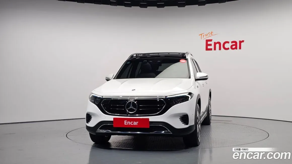 Mercedes-Benz EQB — фото 3