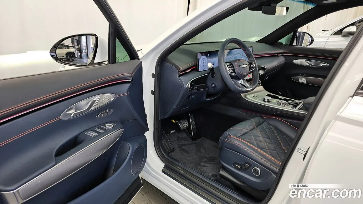 Genesis GV70 — фото 10