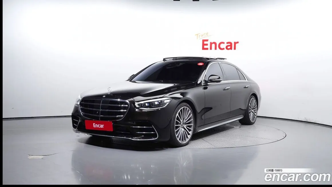 Mercedes-Benz S-Class — фото 1