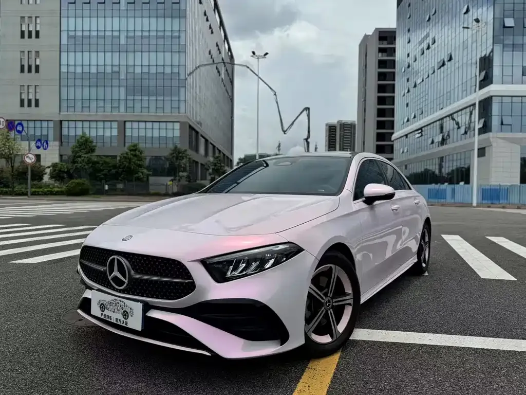 Mercedes-Benz A-Class — фото 1