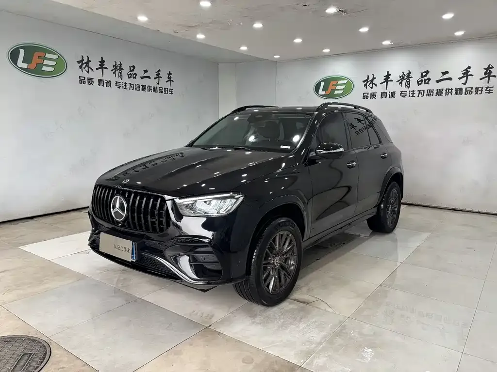 Mercedes-Benz GLE — фото 1