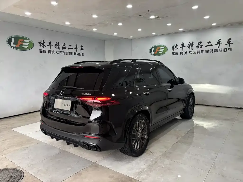Mercedes-Benz GLE — фото 6