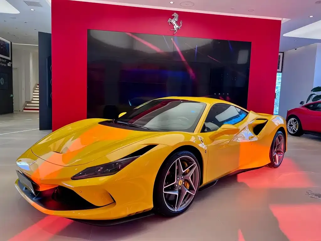 Ferrari F8 — фото 1