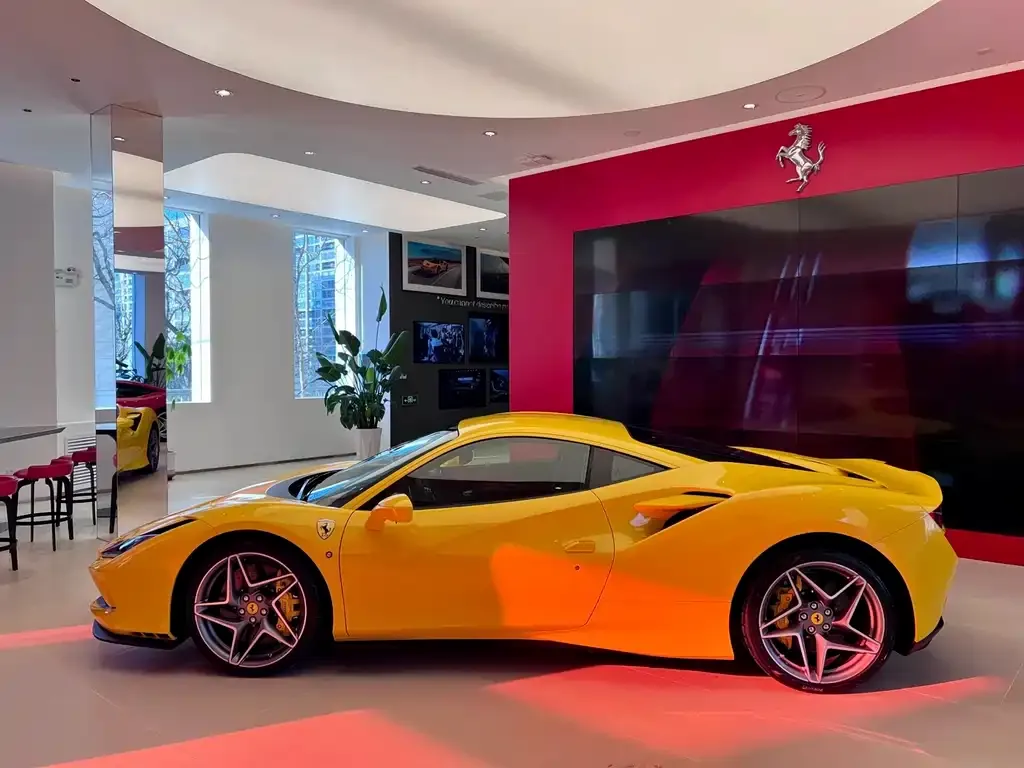 Ferrari F8 — фото 3