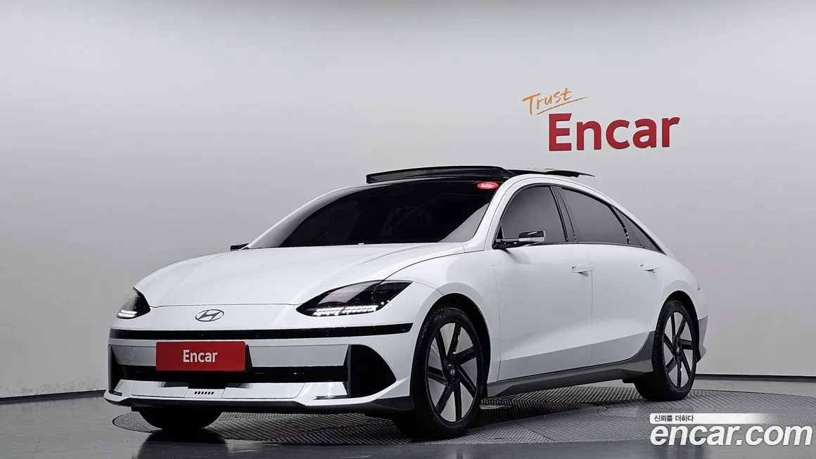 Hyundai Ioniq6 — фото 1
