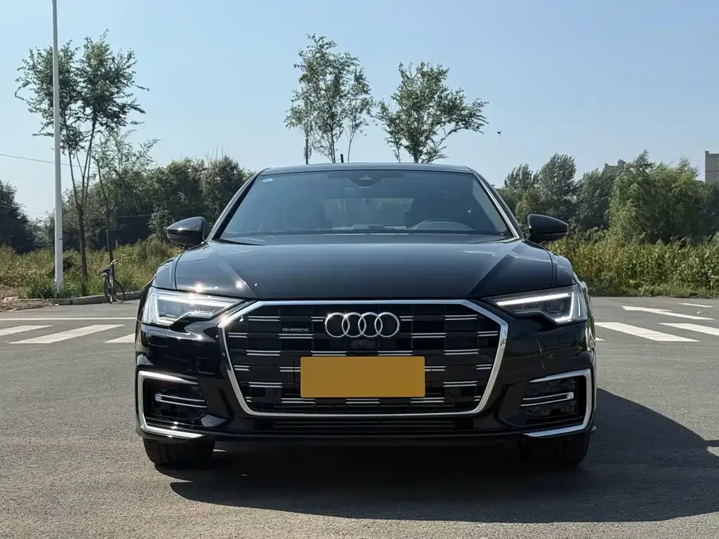 Audi A6L — фото 2