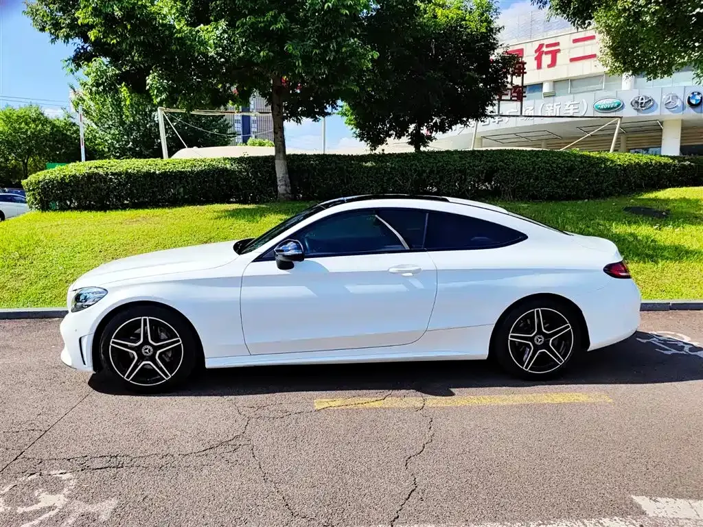 Mercedes-Benz C-Class (Import) — фото 3