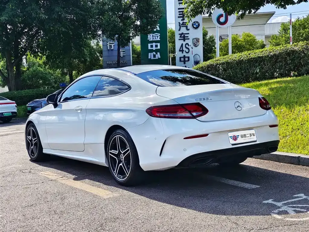 Mercedes-Benz C-Class (Import) — фото 4
