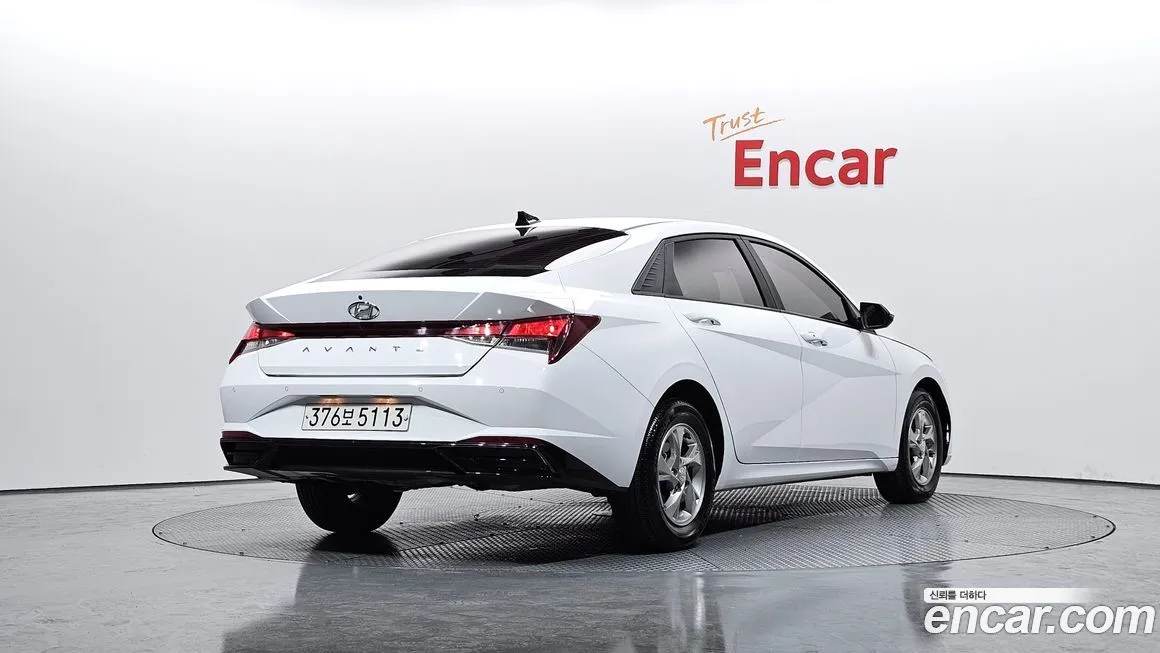 Hyundai AVANTE — фото 2