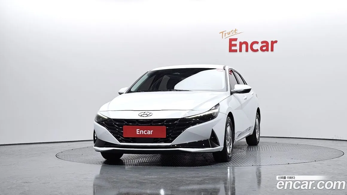 Hyundai AVANTE — фото 3