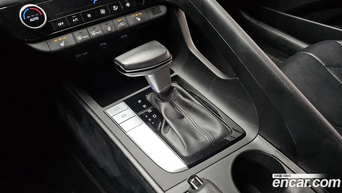 Hyundai AVANTE — фото 9