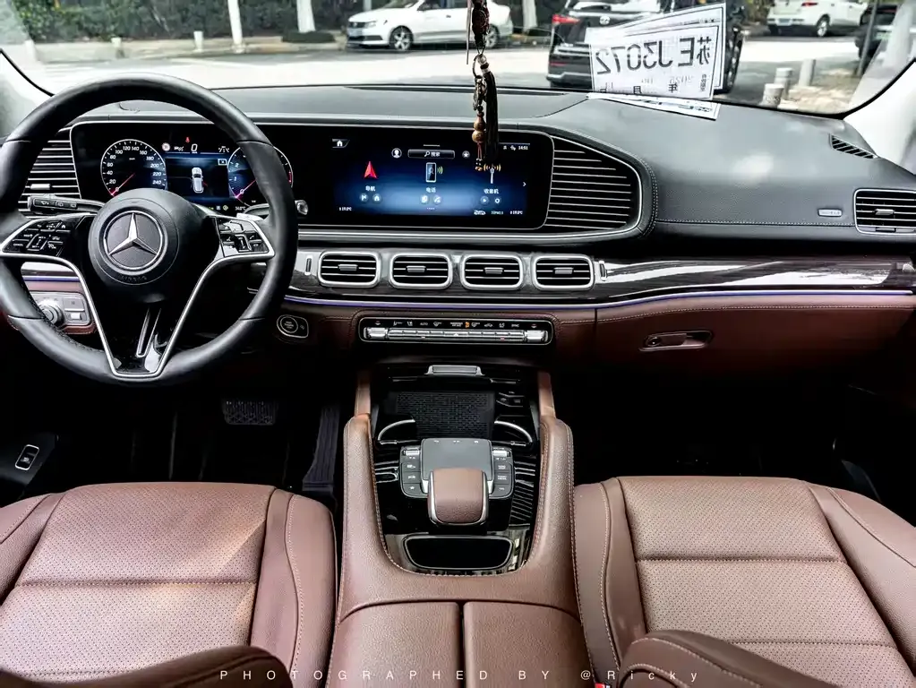 Mercedes-Benz GLE — фото 5