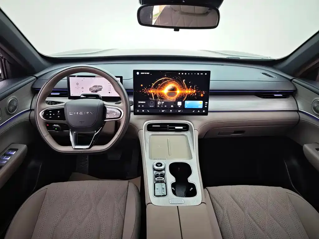 Chery Tiggo 8 PLUS — фото 9