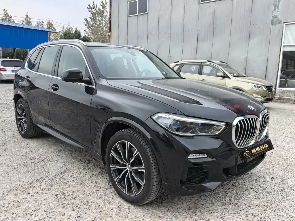 BMW X5 (Import) — фото 3