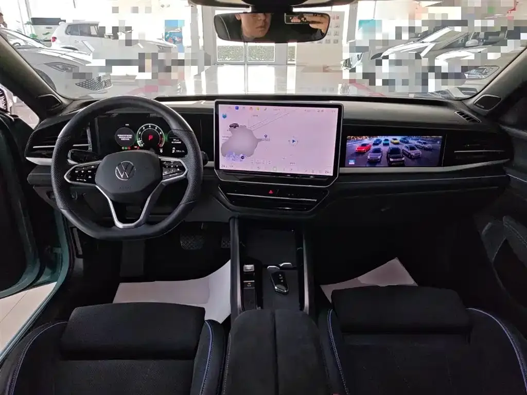 Volkswagen Passat — фото 10