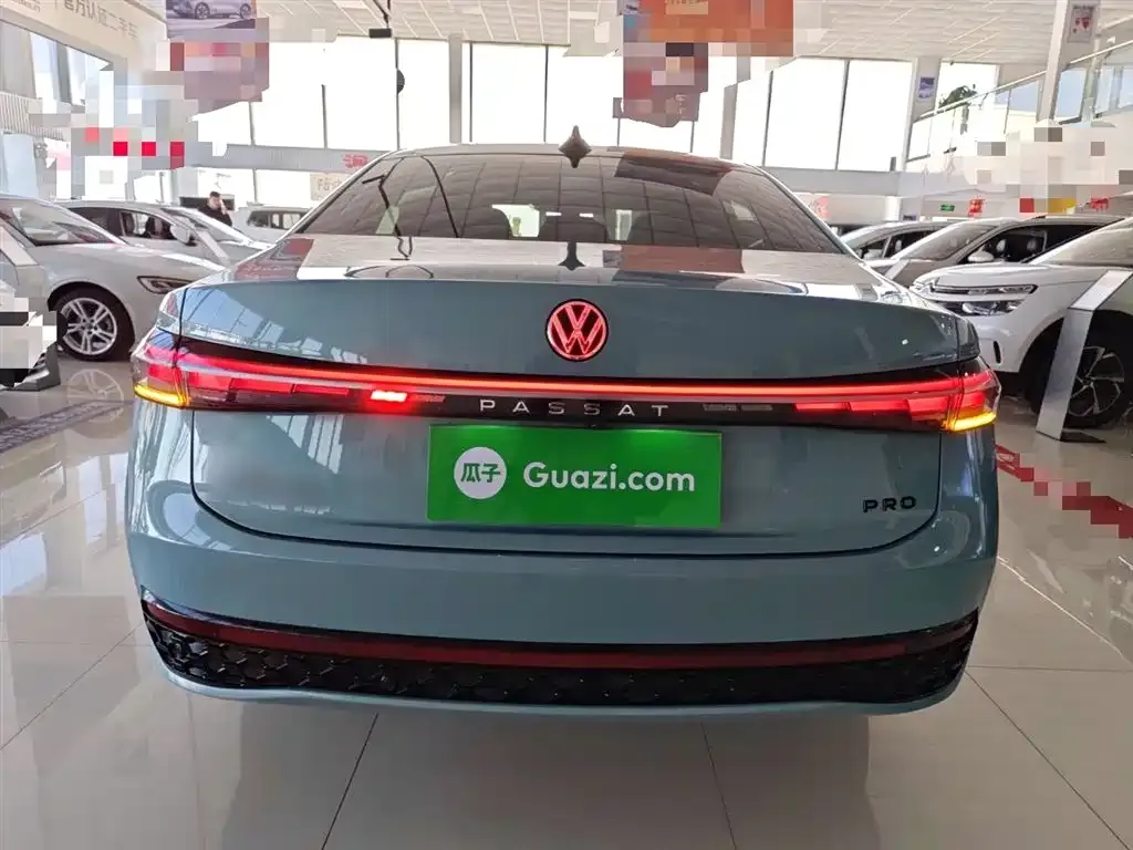 Volkswagen Passat — фото 6