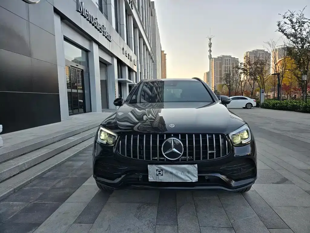 Mercedes-Benz GLC AMG — фото 2