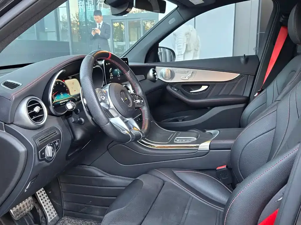 Mercedes-Benz GLC AMG — фото 8