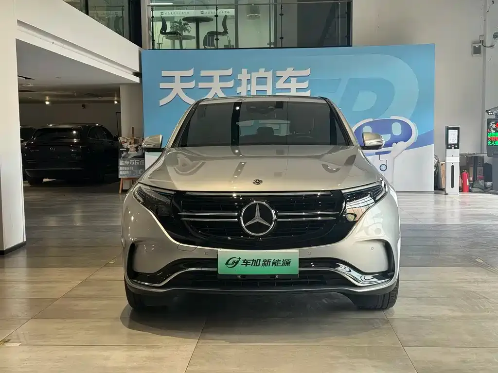 Mercedes-Benz EQC — фото 2