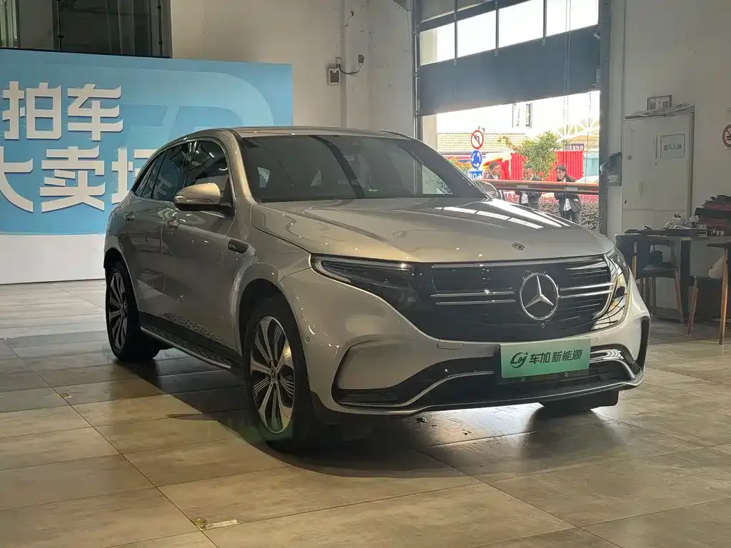 Mercedes-Benz EQC — фото 3