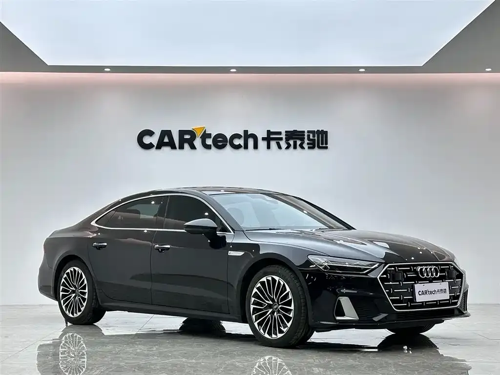 Audi A7L — фото 6