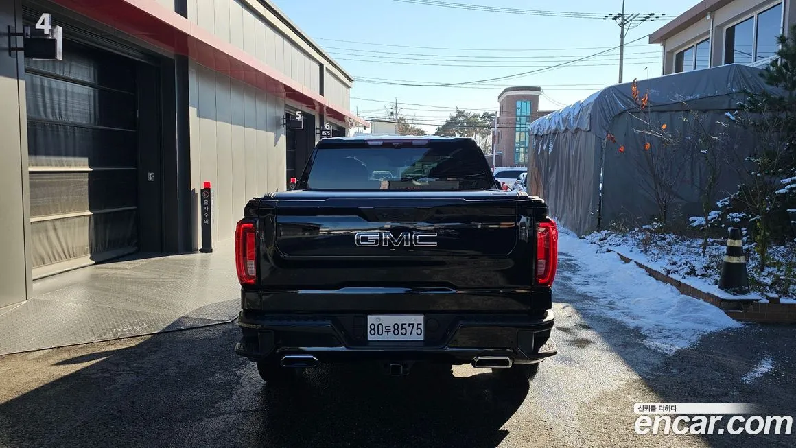 GMC Sierra — фото 4