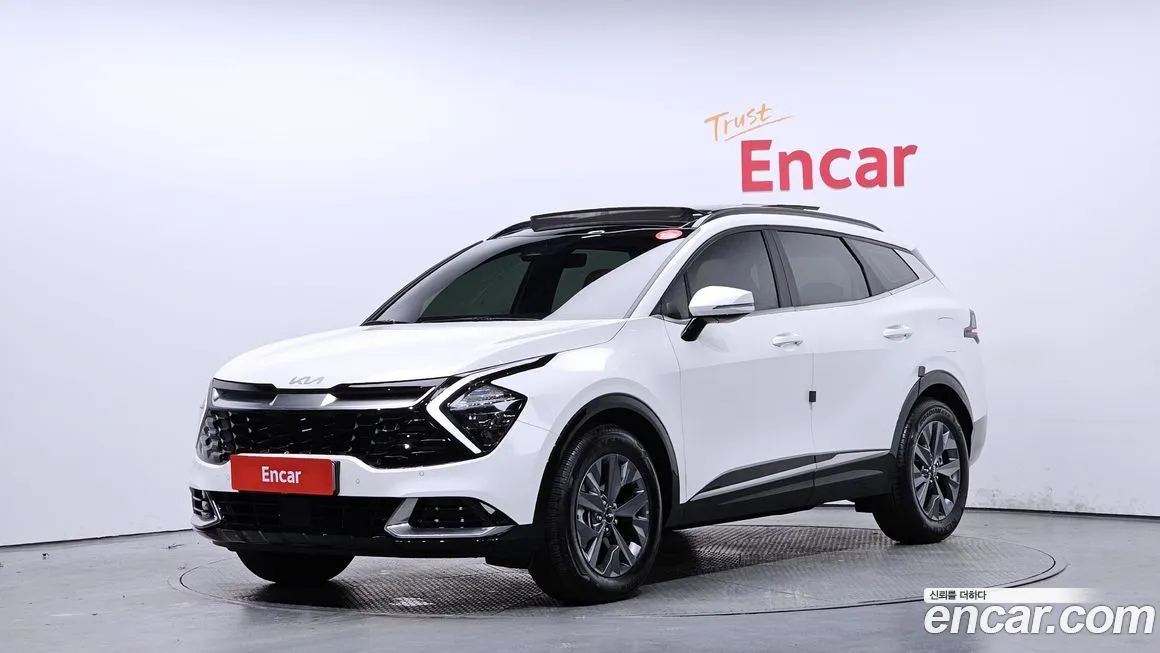 Kia Sportage — фото 1