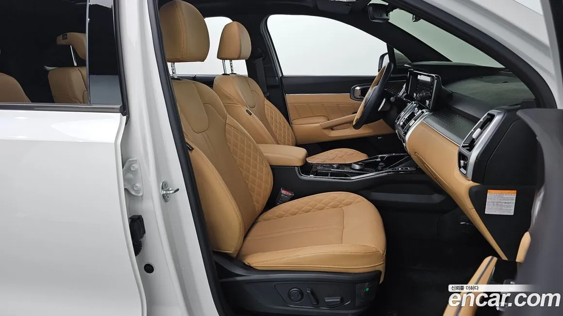 Kia Sorento — фото 10