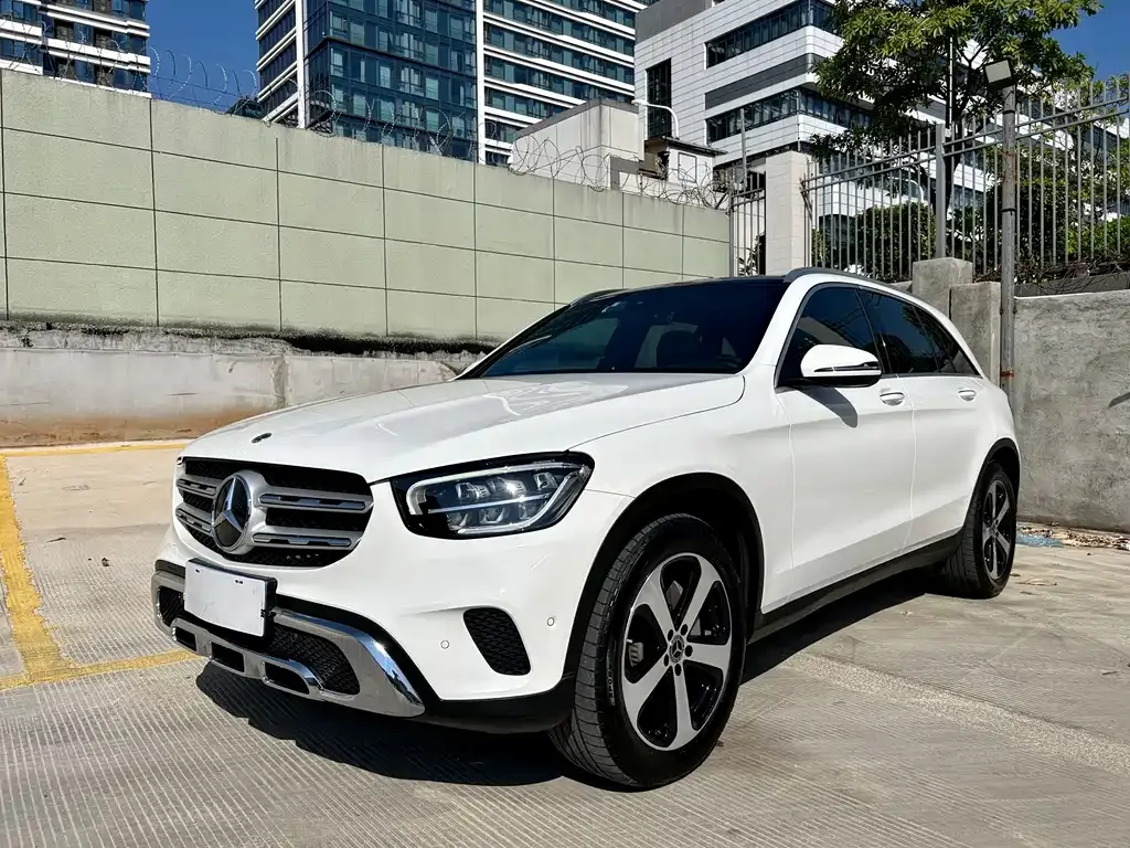 Mercedes-Benz GLC — фото 1