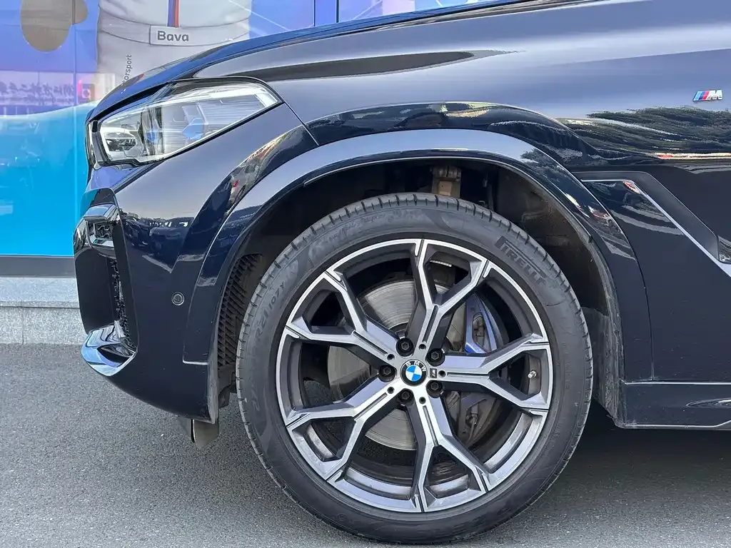 BMW X6 — фото 7