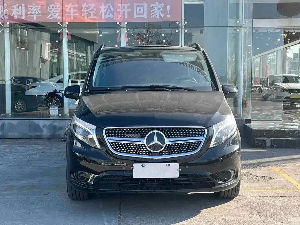 Mercedes-Benz Vito — фото 2