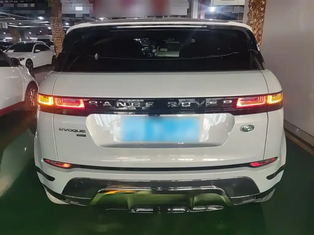 Land Rover Evoque — фото 6