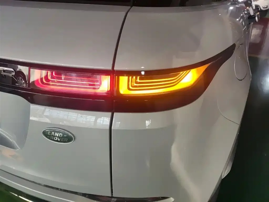 Land Rover Evoque — фото 8