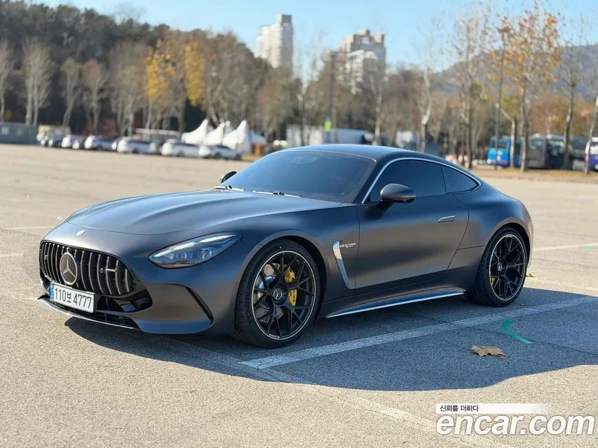 Mercedes-Benz AMG GT — фото 1