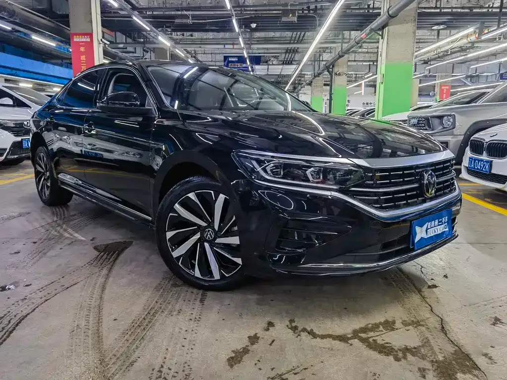 Volkswagen Passat — фото 3