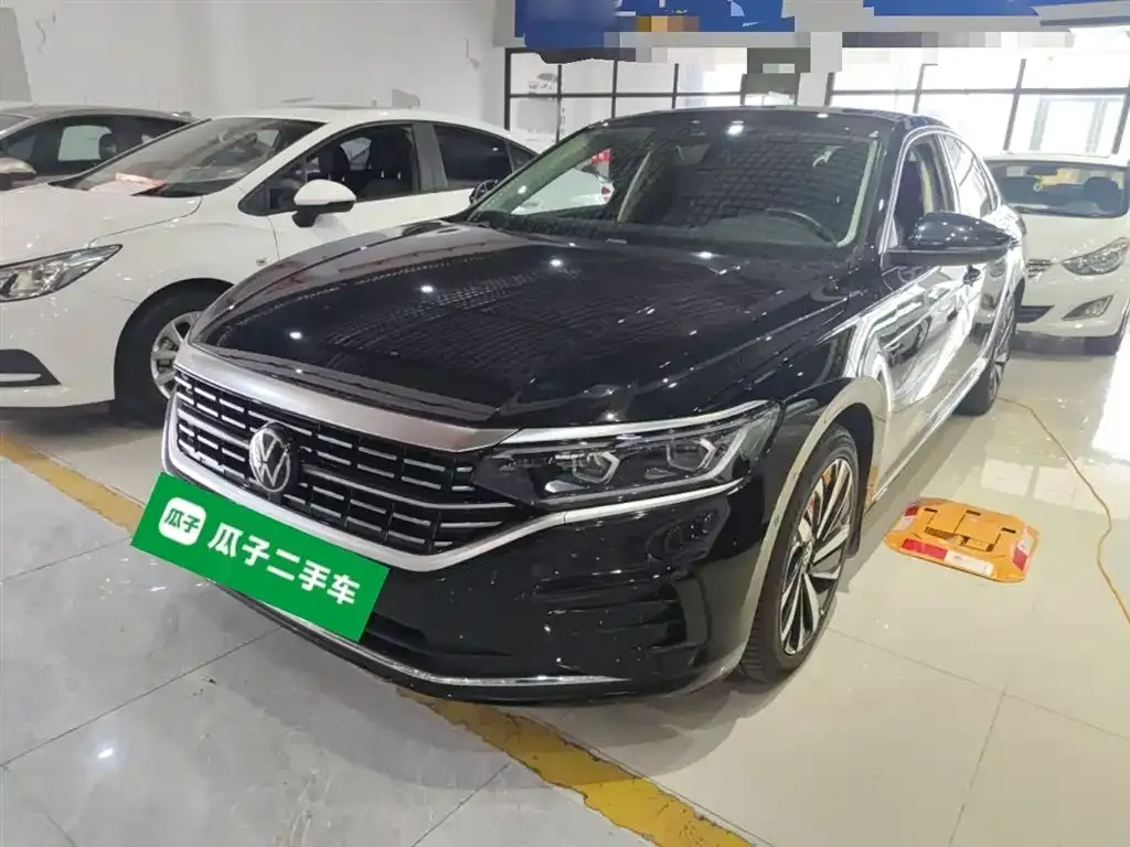 Volkswagen Passat — фото 2
