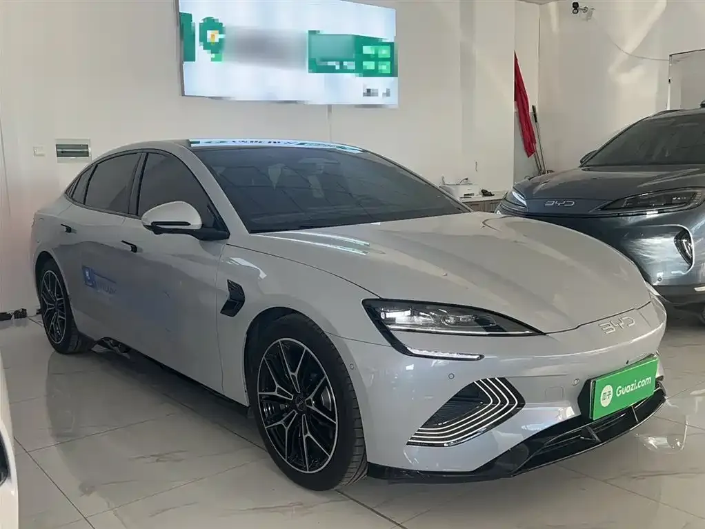 BYD Seal — фото 4